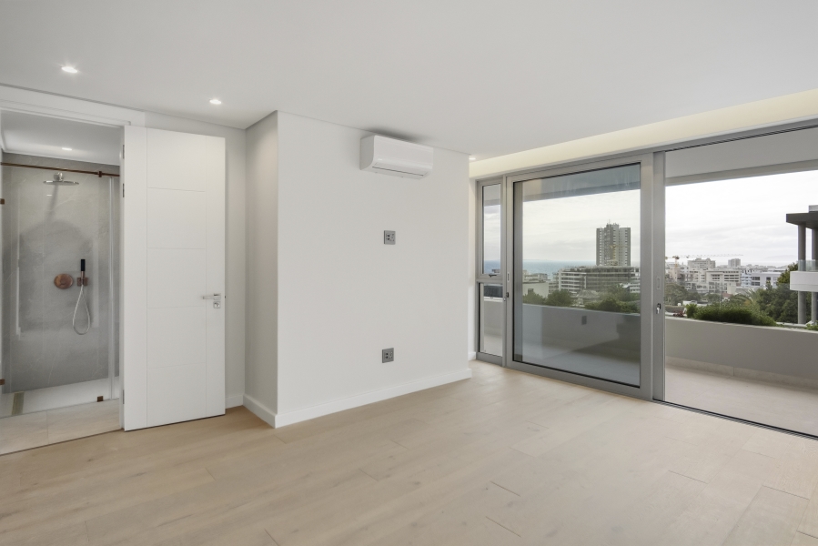 3 Bedroom Property for Sale in Fresnaye Western Cape